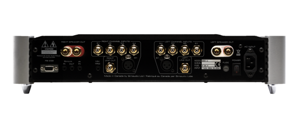 Audiogallery-600i_Backpanel_1370x590